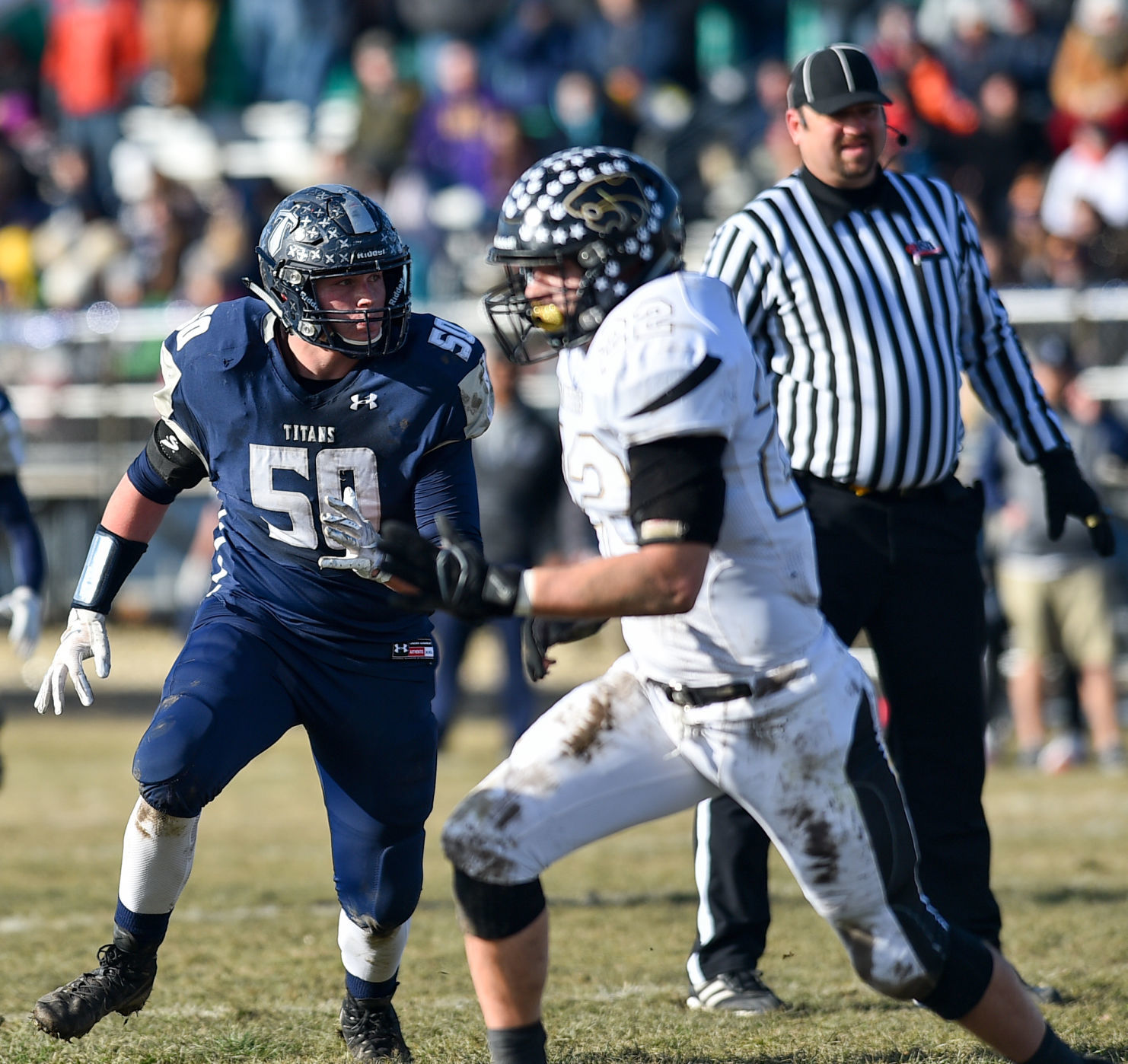 112319-mda-spt-aw-football-011a.jpg